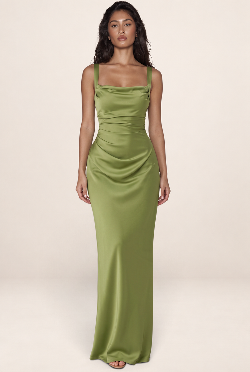 Robe Longue Satin Col Bénitier Femme Bianca
