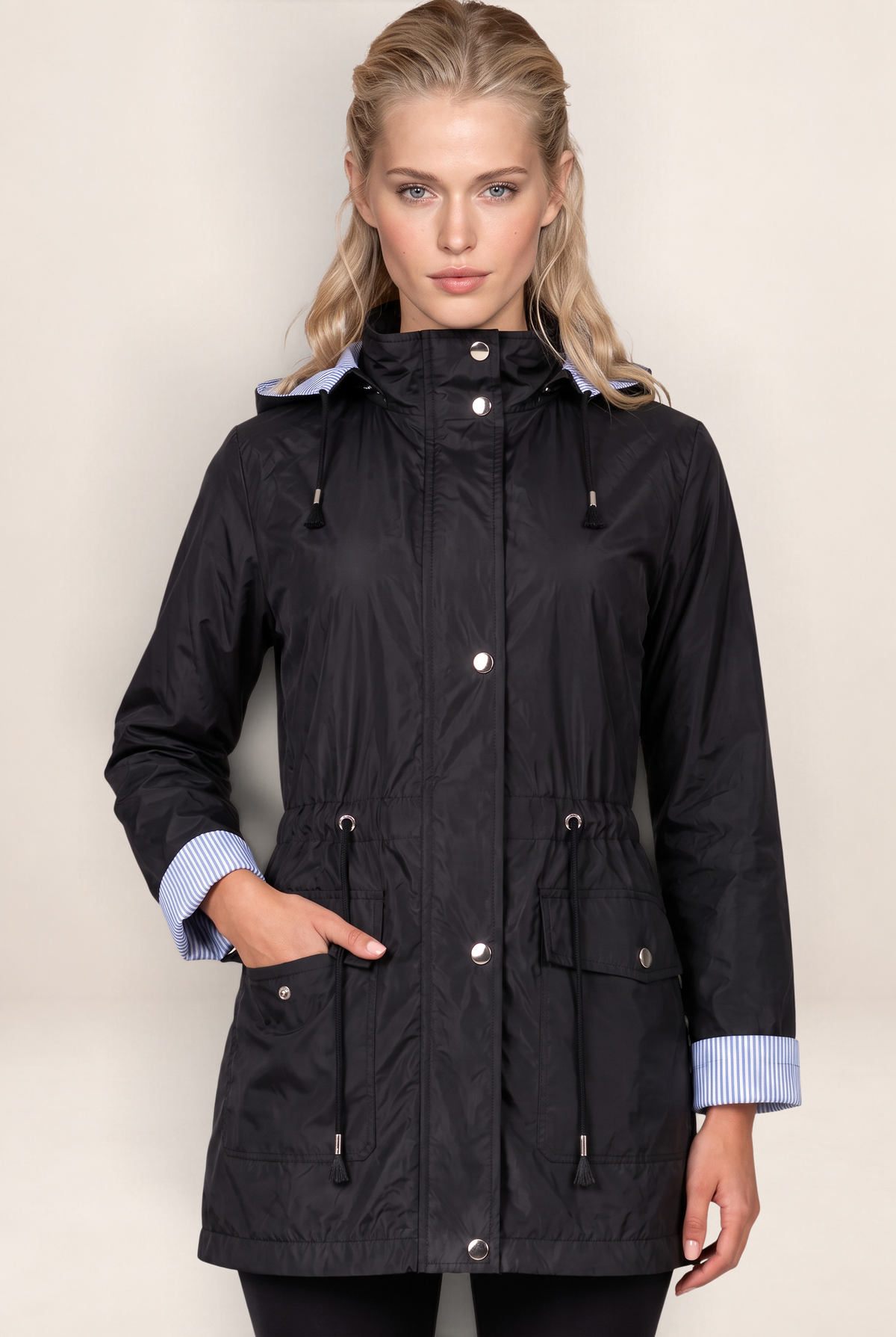 Parka à Capuche Cintrée Femme Emmanuelle