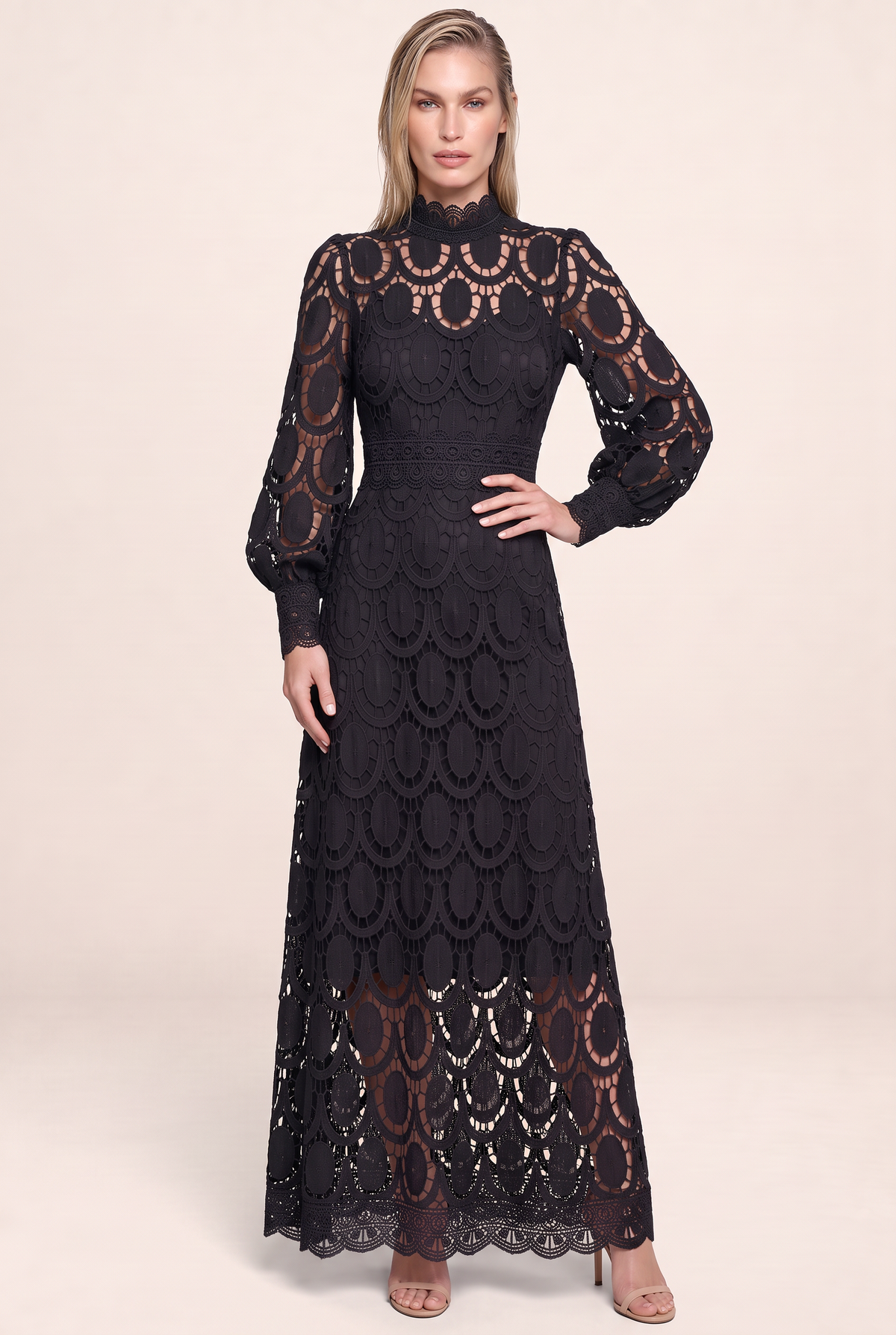 Robe Longue en Dentelle Manches Longues Femme Xénia